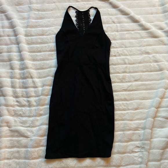 Lulu’s Black Bodycon Dress - Picture 3 of 7